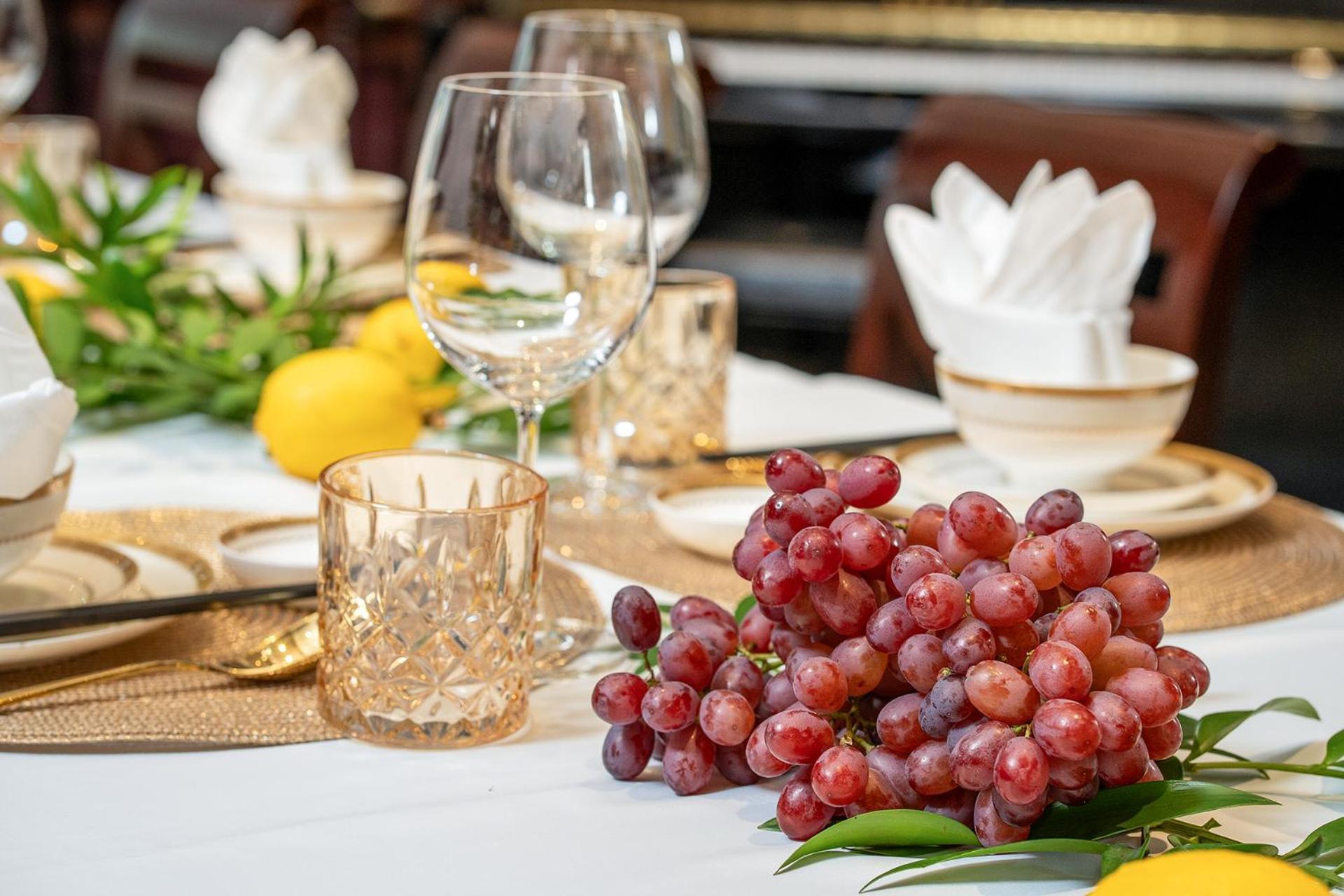 Alagon D'Antique Hotel & Spa Ho Chi Minh City Bagian luar foto