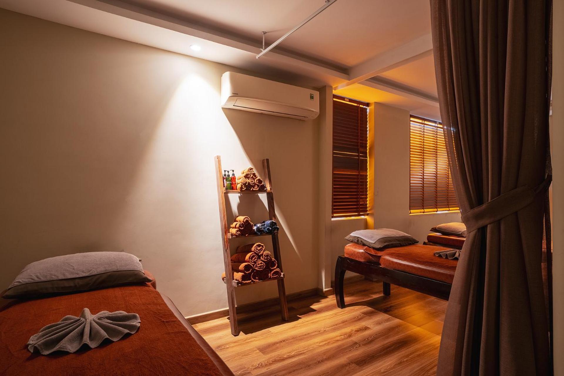 Alagon D'Antique Hotel & Spa Ho Chi Minh City Bagian luar foto
